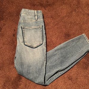 Good American good legs jeans